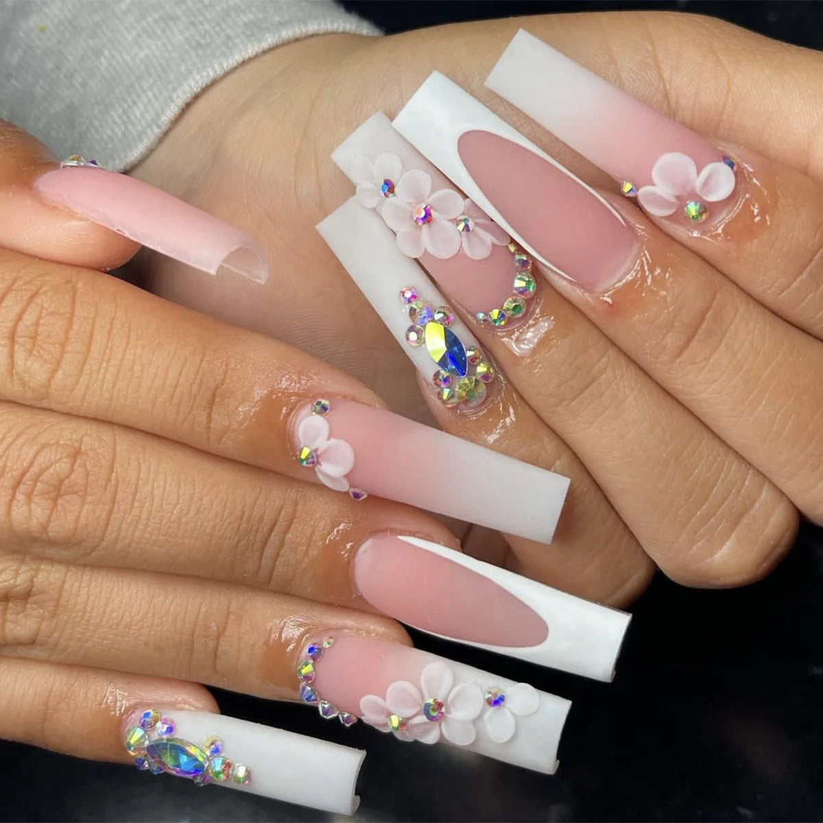 24Pcs Leopard Print Design False Nails with Bow Rhinestone Long Square Press on Nails Wearable French Ballet Fake Nail Tips