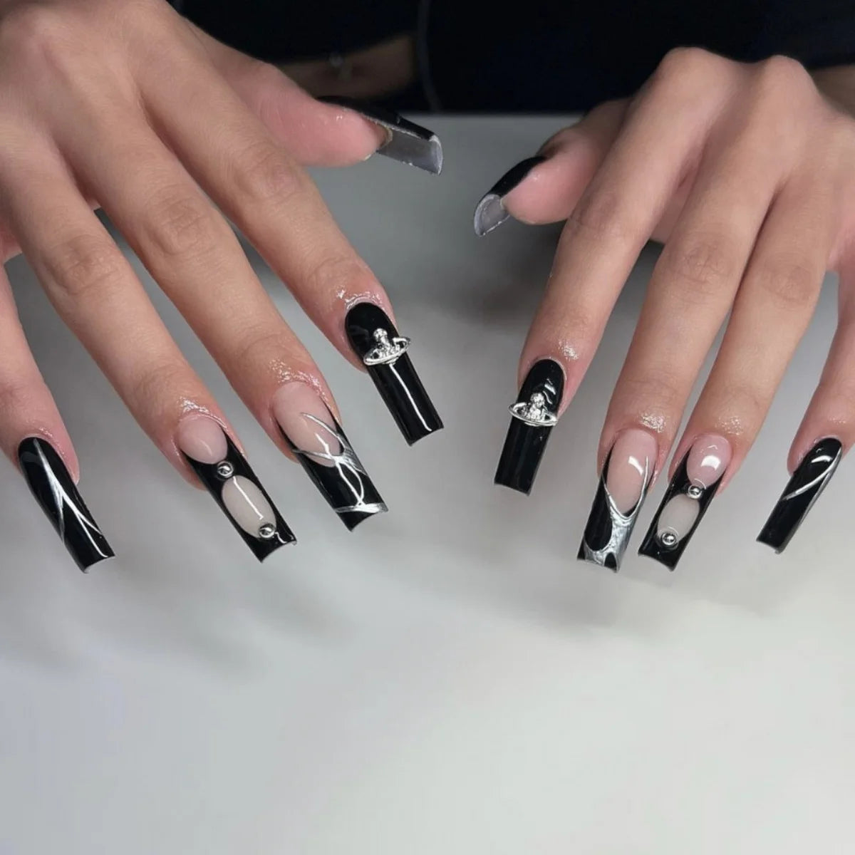 24Pcs Leopard Print Design False Nails with Bow Rhinestone Long Square Press on Nails Wearable French Ballet Fake Nail Tips