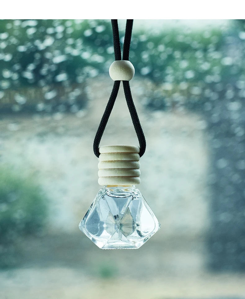 Perfume Car Perfume, a Car Fragrance Used for Car Interior Accessories, a Long