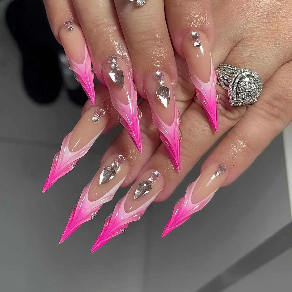 24pc Halloween Press-On Nails Black Y2K Butterfly Diamond Long Almond Tips